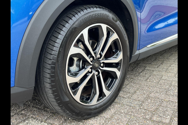 Ford Puma 1.0 EcoBoost Hybrid Titanium 125pk | Winterpack | SYNC 3 Navigatie | Parkeersensoren achter | Contrasterend Dak |