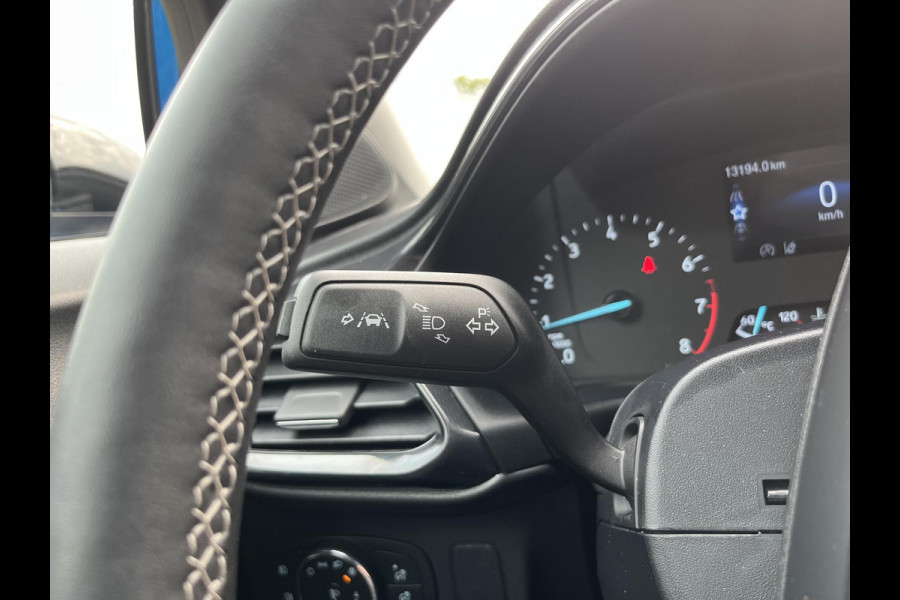 Ford Puma 1.0 EcoBoost Hybrid Titanium 125pk | Winterpack | SYNC 3 Navigatie | Parkeersensoren achter | Contrasterend Dak |