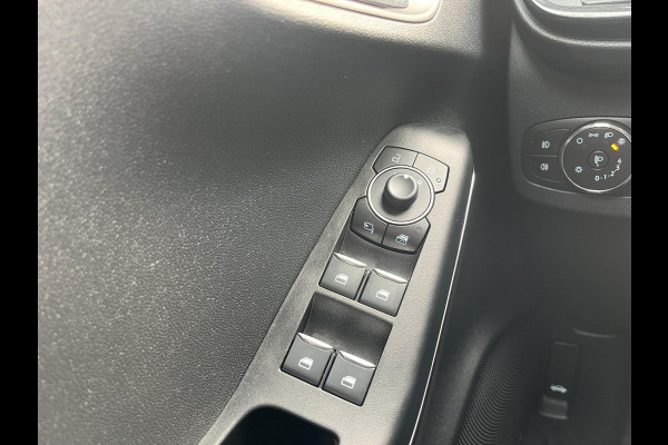 Ford Puma 1.0 EcoBoost Hybrid Titanium 125pk | Winterpack | SYNC 3 Navigatie | Parkeersensoren achter | Contrasterend Dak |