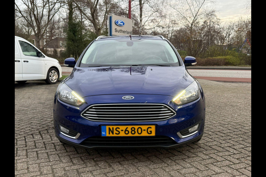 Ford FOCUS Wagon 1.5 Ecoboost Titanium 150pk 17 inch Velgen | Wegklapbare haak | Stoelverwarming | Navigatie | SYNC 3 | Voorruit verwarming | Cruise control