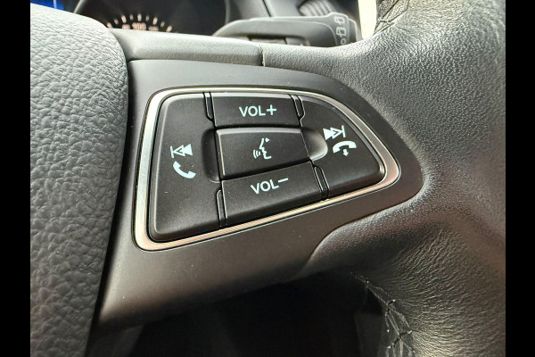 Ford FOCUS Wagon 1.5 Ecoboost Titanium 150pk 17 inch Velgen | Wegklapbare haak | Stoelverwarming | Navigatie | SYNC 3 | Voorruit verwarming | Cruise control