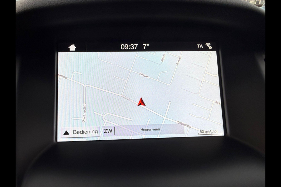Ford FOCUS Wagon 1.5 Ecoboost Titanium 150pk 17 inch Velgen | Wegklapbare haak | Stoelverwarming | Navigatie | SYNC 3 | Voorruit verwarming | Cruise control