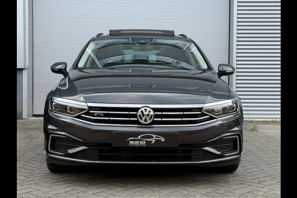 Volkswagen Passat Variant 1.4 TSI PHEV GTE Business | Panoramadak | Stoelmassage | Apple Carplay | Trekhaak