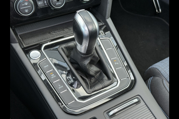 Volkswagen Passat Variant 1.4 TSI PHEV GTE Business | Panoramadak | Stoelmassage | Apple Carplay | Trekhaak