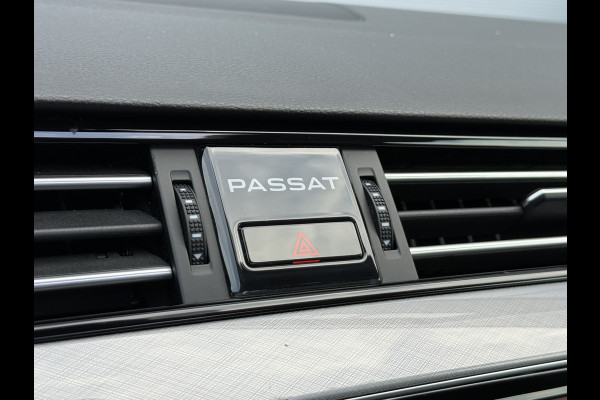 Volkswagen Passat Variant 1.4 TSI PHEV GTE Business | Panoramadak | Stoelmassage | Apple Carplay | Trekhaak