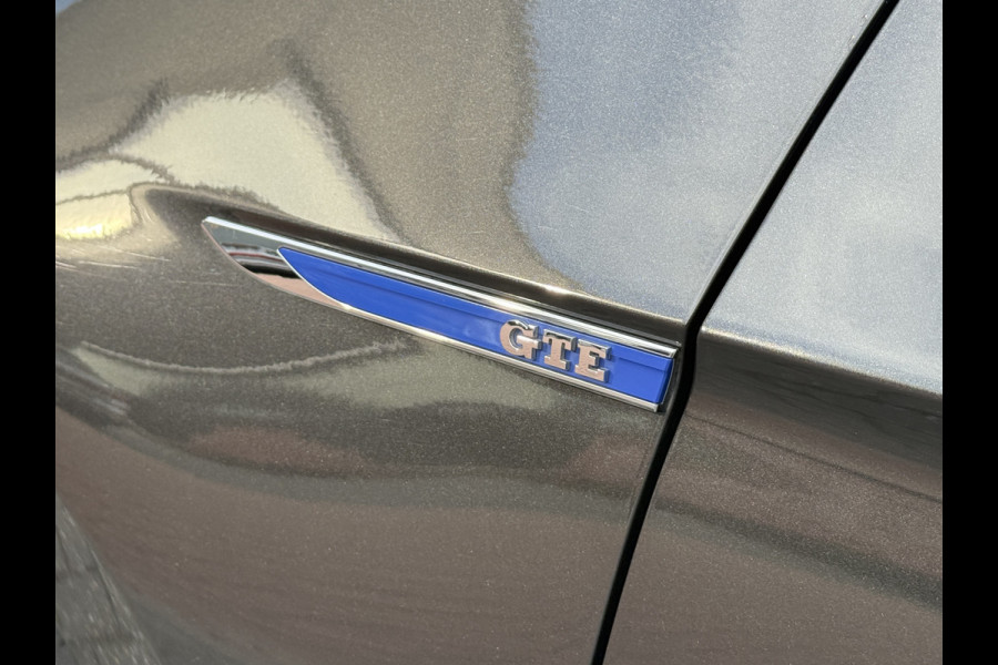 Volkswagen Passat Variant 1.4 TSI PHEV GTE Business | Panoramadak | Stoelmassage | Apple Carplay | Trekhaak