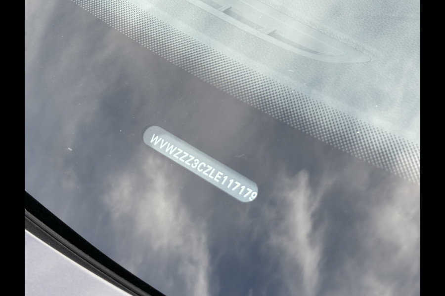 Volkswagen Passat Variant 1.4 TSI PHEV GTE Business | Panoramadak | Stoelmassage | Apple Carplay | Trekhaak