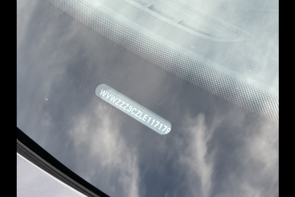 Volkswagen Passat Variant 1.4 TSI PHEV GTE Business | Panoramadak | Stoelmassage | Apple Carplay | Trekhaak