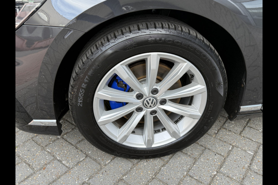 Volkswagen Passat Variant 1.4 TSI PHEV GTE Business | Panoramadak | Stoelmassage | Apple Carplay | Trekhaak