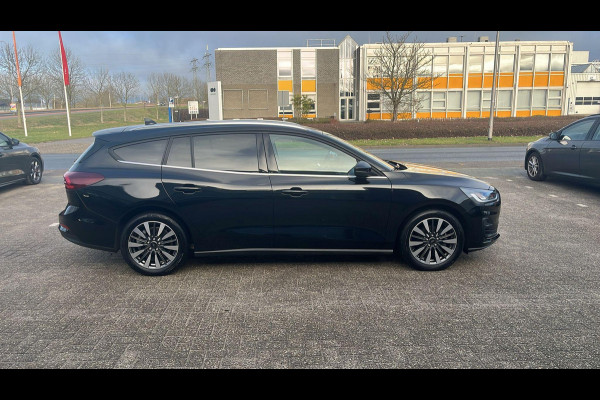 Ford FOCUS Wagon 1.0 EcoBoost Hybrid Titanium | winter pakket | Keyless entry | Climate Control