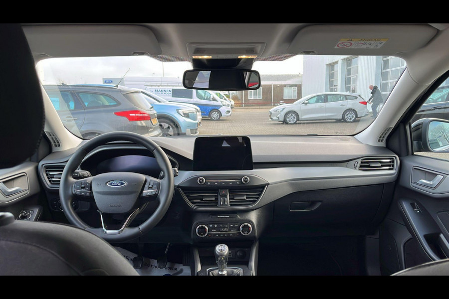 Ford FOCUS Wagon 1.0 EcoBoost Hybrid Titanium | winter pakket | Keyless entry | Climate Control