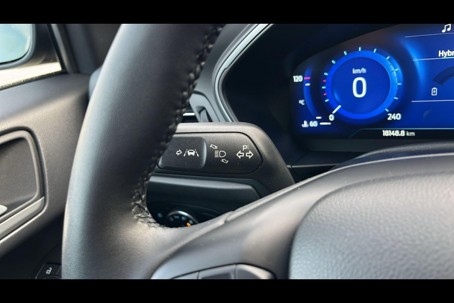 Ford FOCUS Wagon 1.0 EcoBoost Hybrid Titanium | winter pakket | Keyless entry | Climate Control