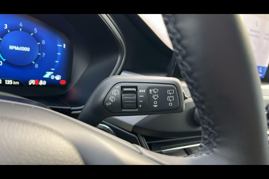 Ford FOCUS Wagon 1.0 EcoBoost Hybrid Titanium | winter pakket | Keyless entry | Climate Control