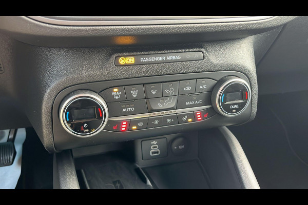 Ford FOCUS Wagon 1.0 EcoBoost Hybrid Titanium | winter pakket | Keyless entry | Climate Control