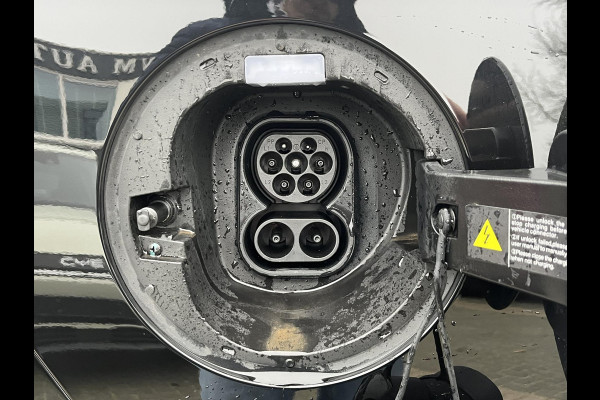 BYD SEAL U 1.5 DM-i FWD Comfort 26,6kWh VAN: €41.900,- VOOR: €35.330,- UW EINDEJAARSVOORDEEL: €6.570,- | UNIEK IN NL! tot 125km electrisch rijbereik | 6 jaar volledige BYD GARANTIE