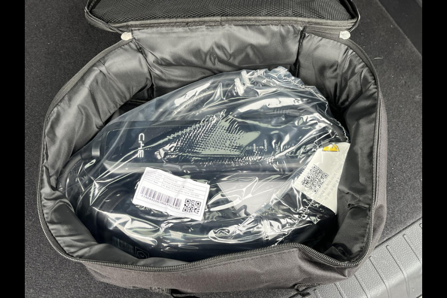 BYD SEAL U 1.5 DM-i FWD Comfort 26,6kWh VAN: €41.900,- VOOR: €35.330,- UW EINDEJAARSVOORDEEL: €6.570,- | UNIEK IN NL! tot 125km electrisch rijbereik | 6 jaar volledige BYD GARANTIE