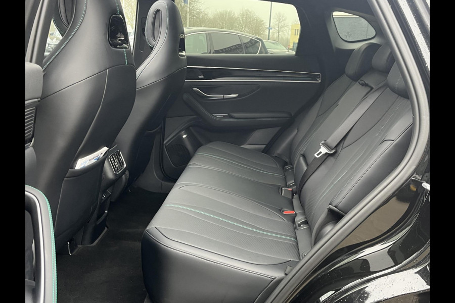 BYD SEAL U 1.5 DM-i FWD Comfort 26,6kWh VAN: €41.900,- VOOR: €35.330,- UW EINDEJAARSVOORDEEL: €6.570,- | UNIEK IN NL! tot 125km electrisch rijbereik | 6 jaar volledige BYD GARANTIE