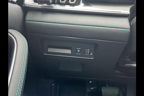 BYD SEAL U 1.5 DM-i FWD Comfort 26,6kWh VAN: €41.900,- VOOR: €35.330,- UW EINDEJAARSVOORDEEL: €6.570,- | UNIEK IN NL! tot 125km electrisch rijbereik | 6 jaar volledige BYD GARANTIE