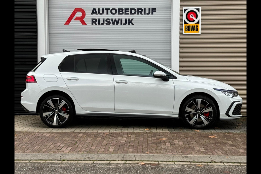 Volkswagen Golf 1.4 eHybrid GTE Pano/HuD/Camera/Matrix