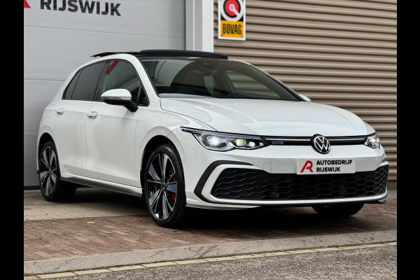 Volkswagen Golf 1.4 eHybrid GTE Pano/HuD/Camera/Matrix