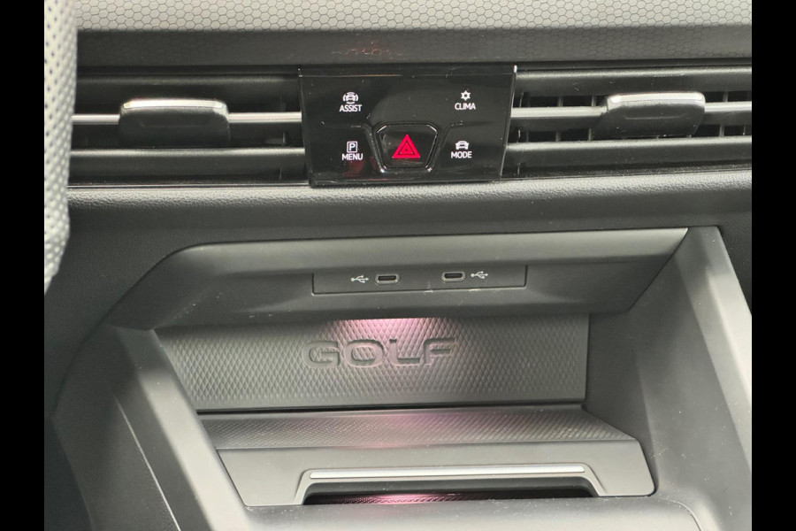 Volkswagen Golf 1.4 eHybrid GTE Pano/HuD/Camera/Matrix