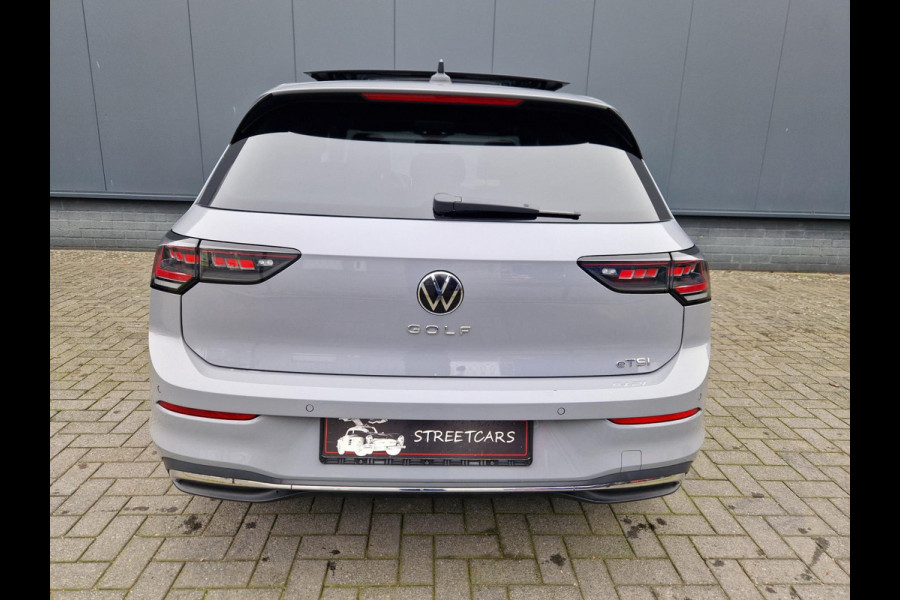 Volkswagen Golf 8.5 1.5 eHybrid 50 Edition /Panoramadak /Winterpakket