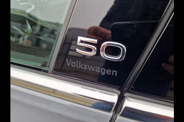 Volkswagen Golf 8.5 1.5 eHybrid 50 Edition /Panoramadak /Winterpakket