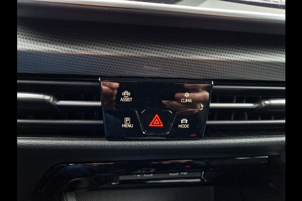 Volkswagen Golf 8.5 1.5 eHybrid 50 Edition /Panoramadak /Winterpakket