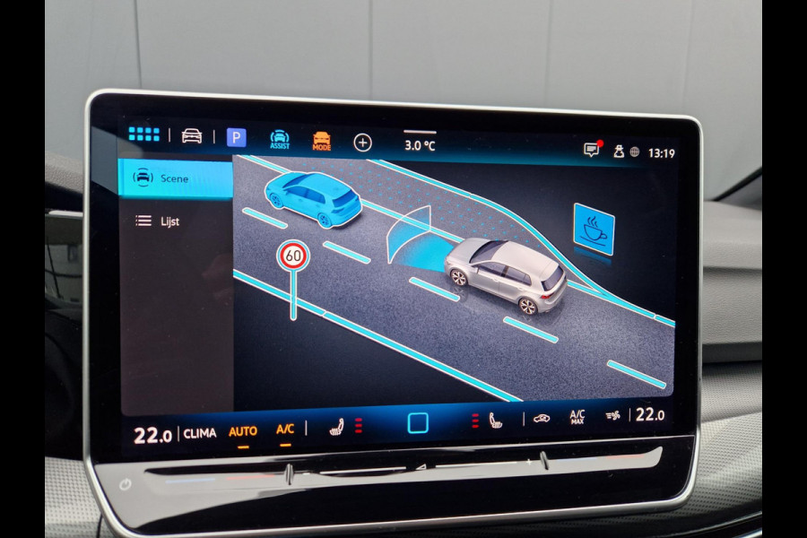 Volkswagen Golf 8.5 1.5 eHybrid 50 Edition /Panoramadak /Winterpakket