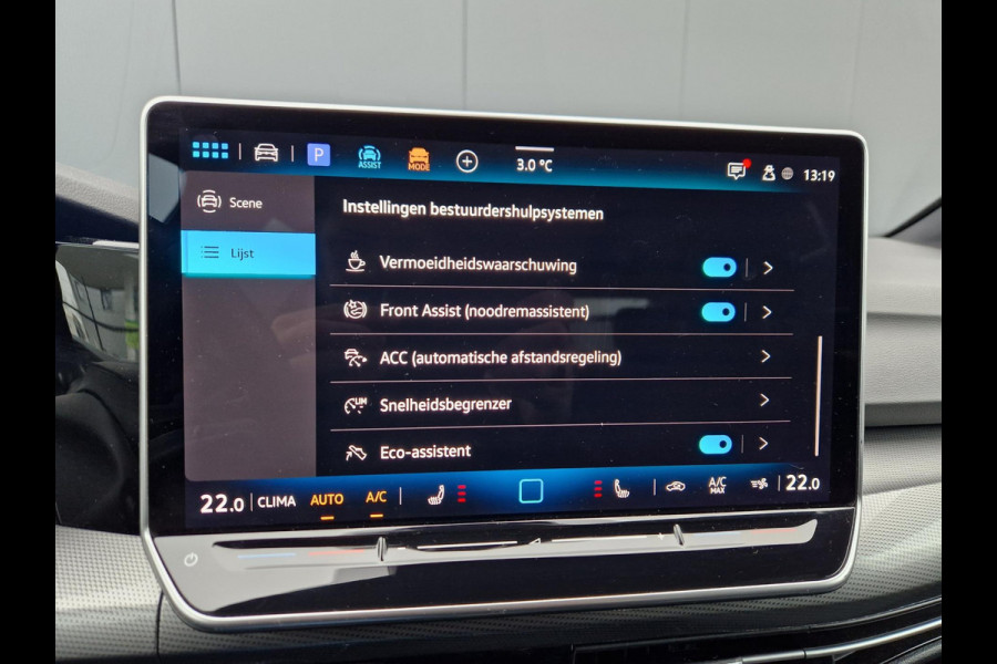 Volkswagen Golf 8.5 1.5 eHybrid 50 Edition /Panoramadak /Winterpakket