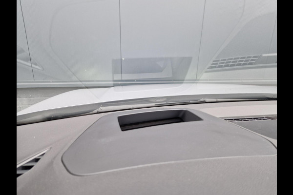 Volkswagen Golf 8.5 1.5 eHybrid 50 Edition /Panoramadak /Winterpakket