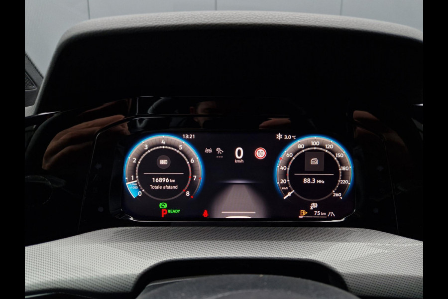 Volkswagen Golf 8.5 1.5 eHybrid 50 Edition /Panoramadak /Winterpakket