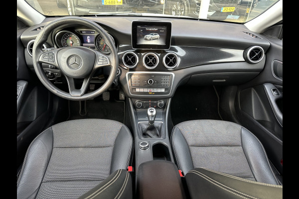 Mercedes-Benz CLA-Klasse Shooting Brake | AMG Velgen 18 inch | Wegklapbare Trekhaak | 180 occasion