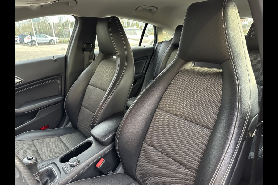 Mercedes-Benz CLA-Klasse Shooting Brake | AMG Velgen 18 inch | Wegklapbare Trekhaak | 180 occasion