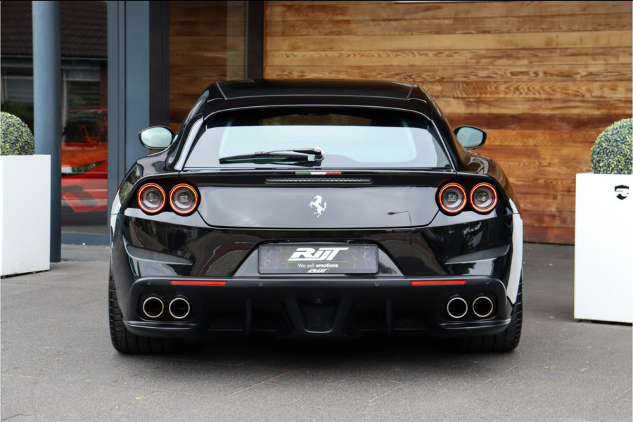 Ferrari GTC4 Lusso Turbo 3.9 V8 **APPROVED/Lift/360 camera/Pano/Ceramic/Carplay/20**