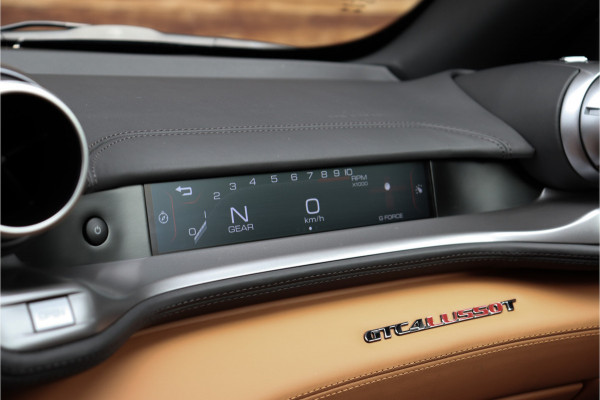 Ferrari GTC4 Lusso Turbo 3.9 V8 **APPROVED/Lift/360 camera/Pano/Ceramic/Carplay/20**