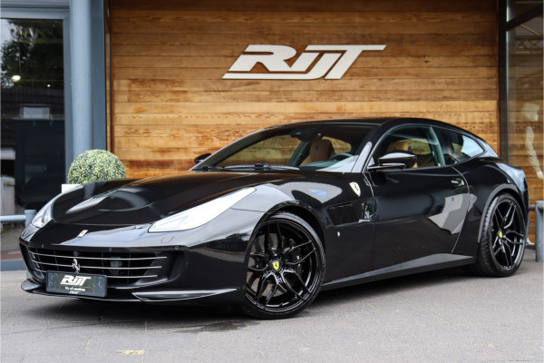 Ferrari GTC4 Lusso Turbo 3.9 V8 **APPROVED/Lift/360 camera/Pano/Ceramic/Carplay/20**