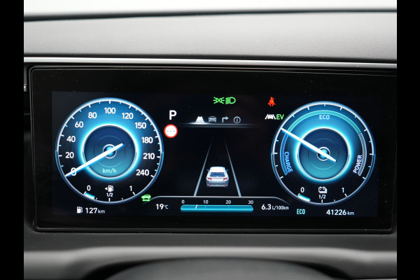 Hyundai Tucson 1.6 T-GDI Premium 4WD 265Pk Plug In Hybrid PHEV | Trekhaak | Sportstoelen Memory & Ventilatie | Adaptive Cruise | Navigatie | Camera | Apple Carplay | DAB | Virtual | L.M. 19" |