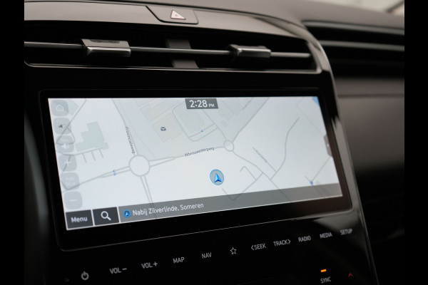 Hyundai Tucson 1.6 T-GDI Premium 4WD 265Pk Plug In Hybrid PHEV | Trekhaak | Sportstoelen Memory & Ventilatie | Adaptive Cruise | Navigatie | Camera | Apple Carplay | DAB | Virtual | L.M. 19" |