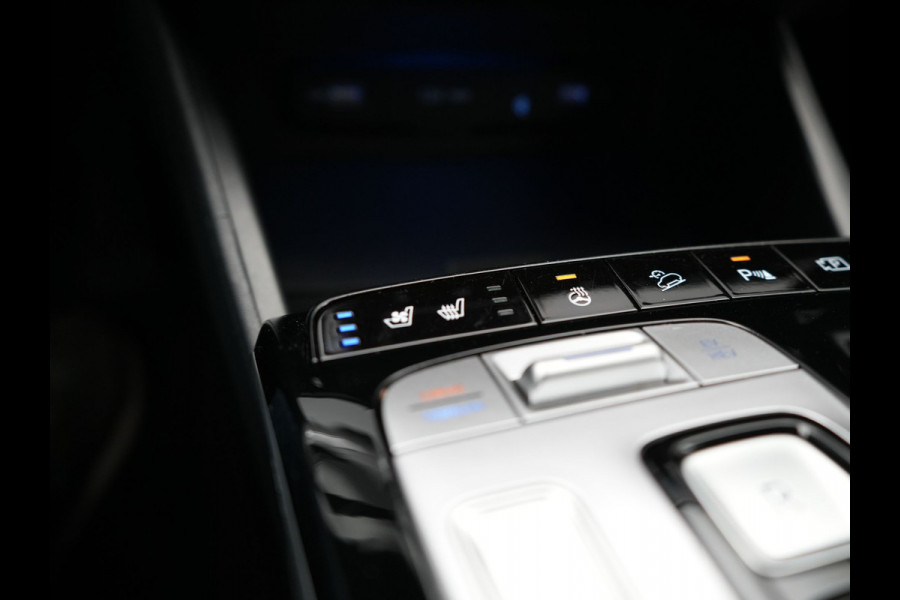 Hyundai Tucson 1.6 T-GDI Premium 4WD 265Pk Plug In Hybrid PHEV | Trekhaak | Sportstoelen Memory & Ventilatie | Adaptive Cruise | Navigatie | Camera | Apple Carplay | DAB | Virtual | L.M. 19" |
