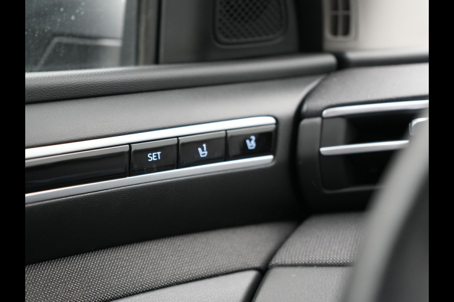 Hyundai Tucson 1.6 T-GDI Premium 4WD 265Pk Plug In Hybrid PHEV | Trekhaak | Sportstoelen Memory & Ventilatie | Adaptive Cruise | Navigatie | Camera | Apple Carplay | DAB | Virtual | L.M. 19" |