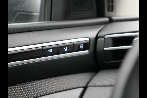 Hyundai Tucson 1.6 T-GDI Premium 4WD 265Pk Plug In Hybrid PHEV | Trekhaak | Sportstoelen Memory & Ventilatie | Adaptive Cruise | Navigatie | Camera | Apple Carplay | DAB | Virtual | L.M. 19" |