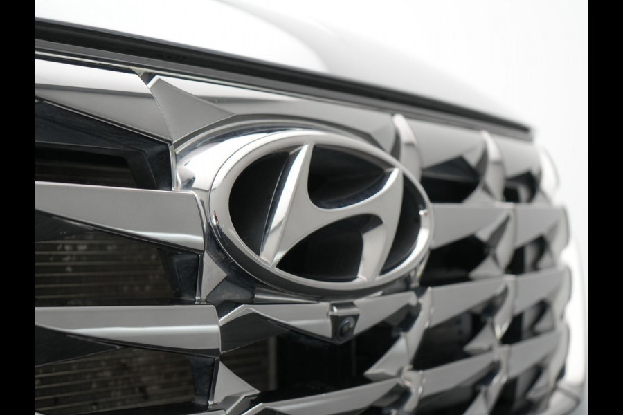 Hyundai Tucson 1.6 T-GDI Premium 4WD 265Pk Plug In Hybrid PHEV | Trekhaak | Sportstoelen Memory & Ventilatie | Adaptive Cruise | Navigatie | Camera | Apple Carplay | DAB | Virtual | L.M. 19" |