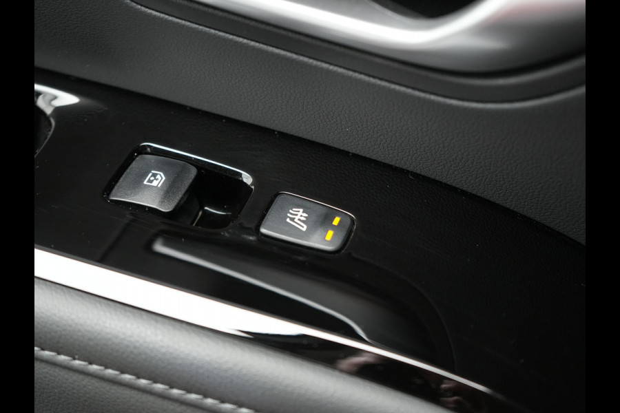 Hyundai Tucson 1.6 T-GDI Premium 4WD 265Pk Plug In Hybrid PHEV | Trekhaak | Sportstoelen Memory & Ventilatie | Adaptive Cruise | Navigatie | Camera | Apple Carplay | DAB | Virtual | L.M. 19" |