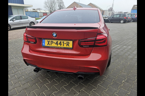 BMW 3 Serie 318i Edition M Sport Shadow High Executive