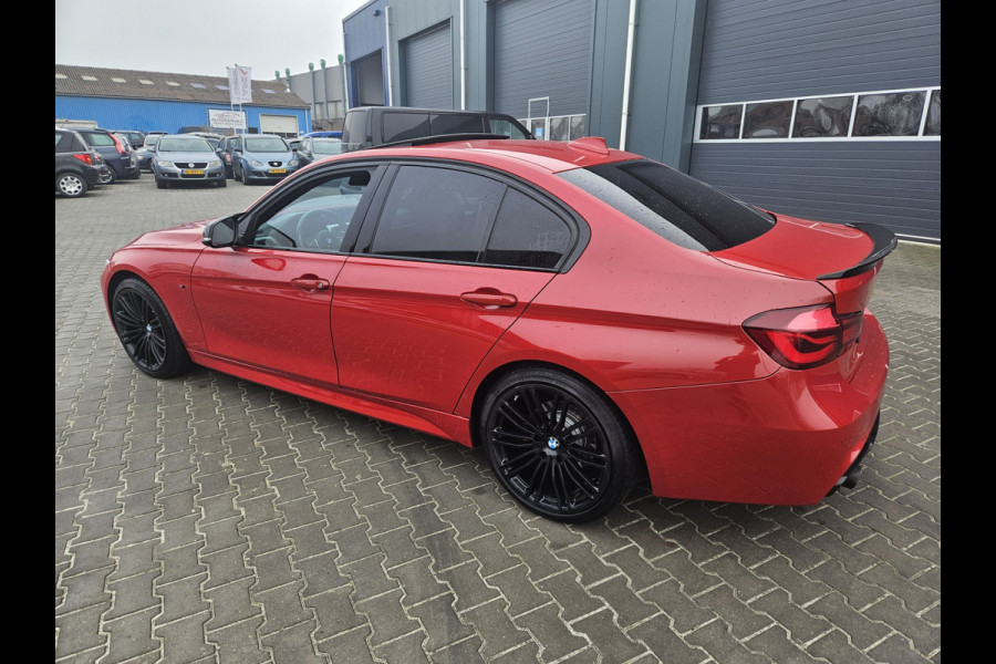 BMW 3 Serie 318i Edition M Sport Shadow High Executive