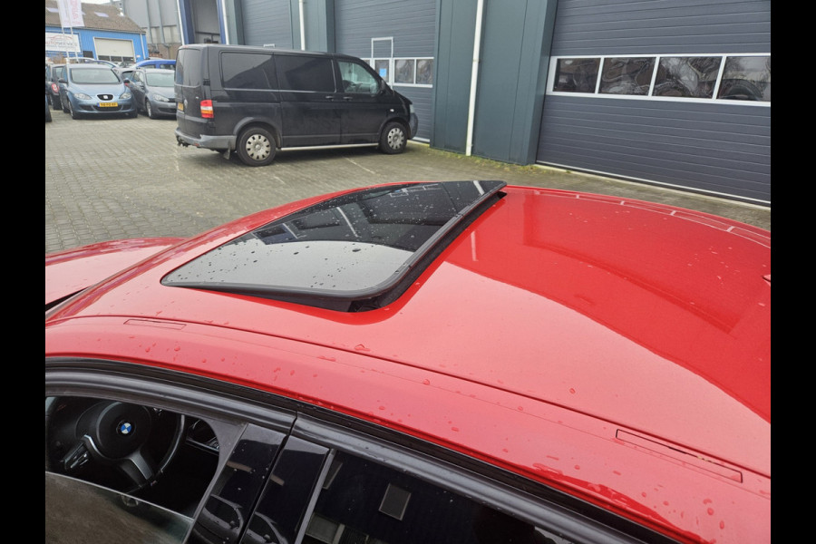 BMW 3 Serie 318i Edition M Sport Shadow High Executive