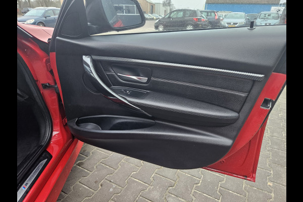 BMW 3 Serie 318i Edition M Sport Shadow High Executive