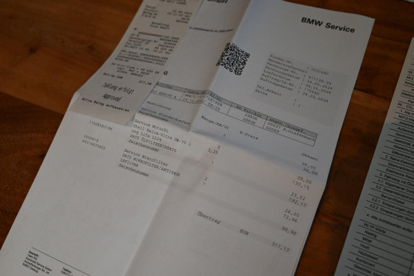 BMW 1-serie M135i xDrive High Executive 306 PK Dealer o.h. Adaptive Head Up Camera Keyless 18''