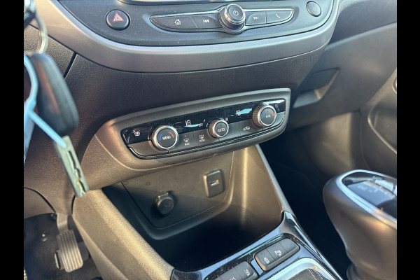 Opel Crossland 1.2 Turbo Edition | 110 PK | Camera en parkeer sensoren | Winter pakket